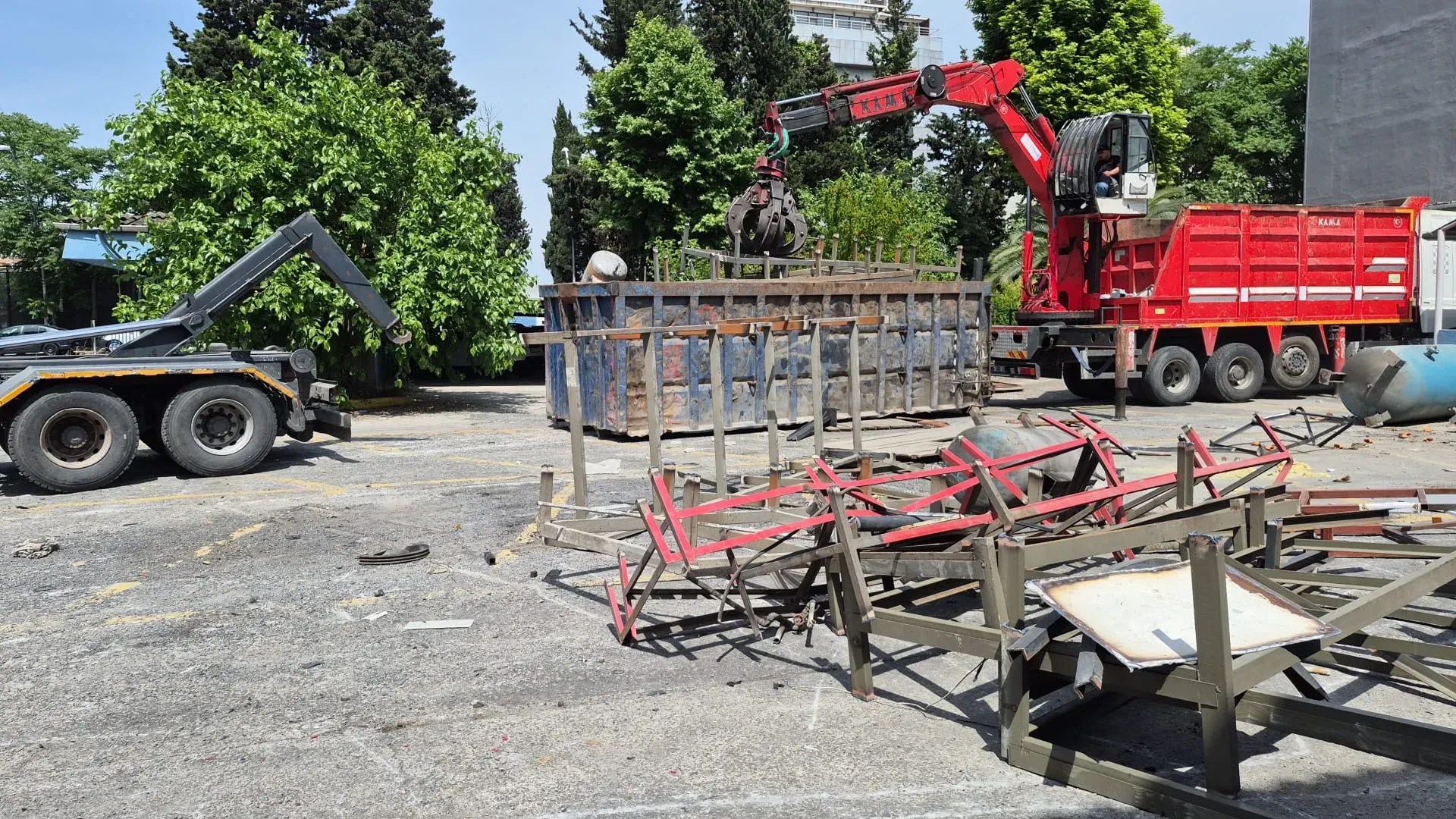 Avcılar Sahil Bandı Toplu Hurda Alımı - İstanbul / Avcılar / Sahil Yolu Küçük Sanayi